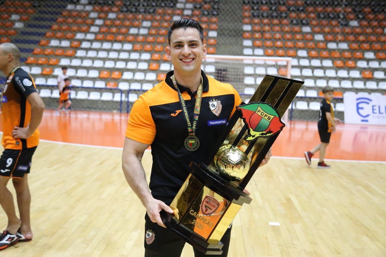 dr daniel bohn medico campeao acbf